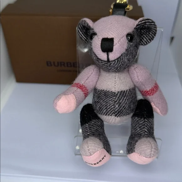Burberry NWT keychain / bag chatm teddy bear w/ removable furl trim cape. plaid. - Picture 2 of 12